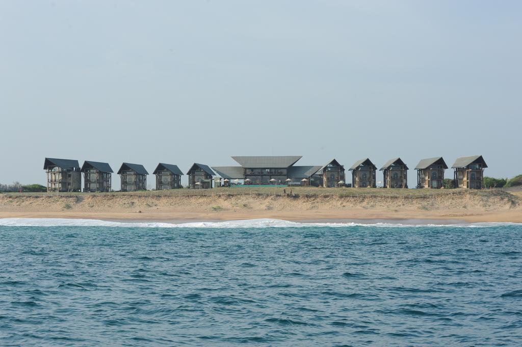 Laya Safari Resorts & Spa Yala Esterno foto