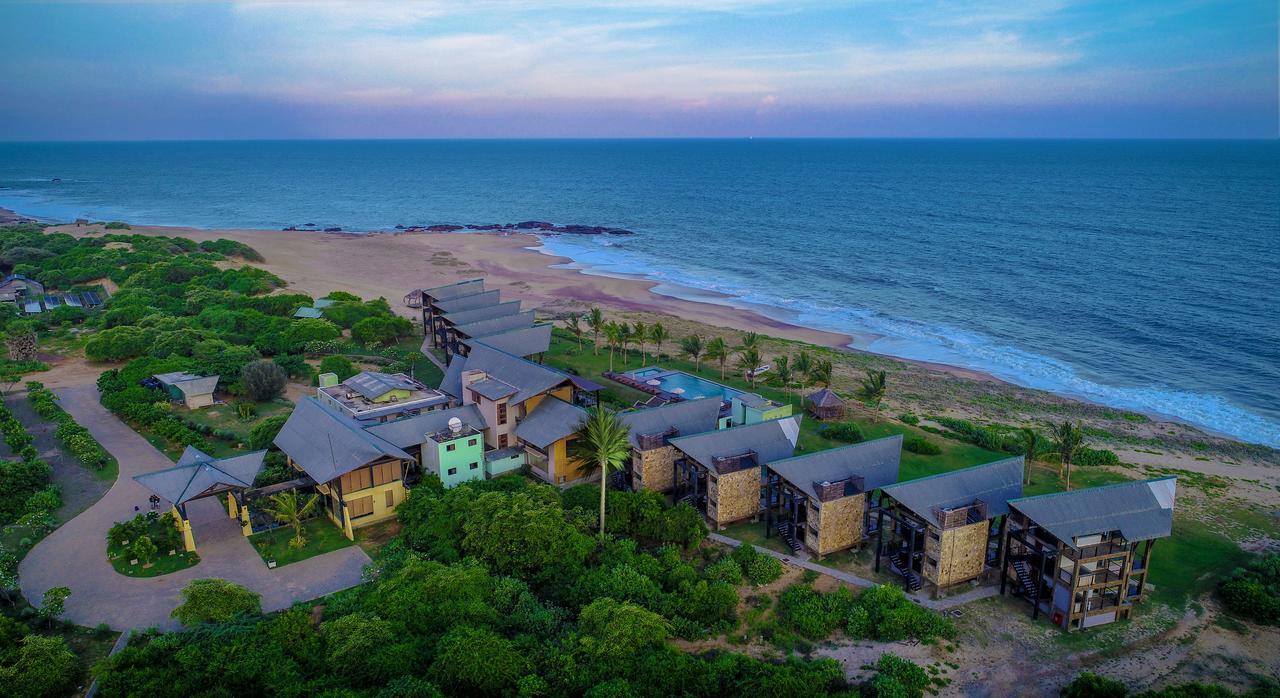 Laya Safari Resorts & Spa Yala Esterno foto